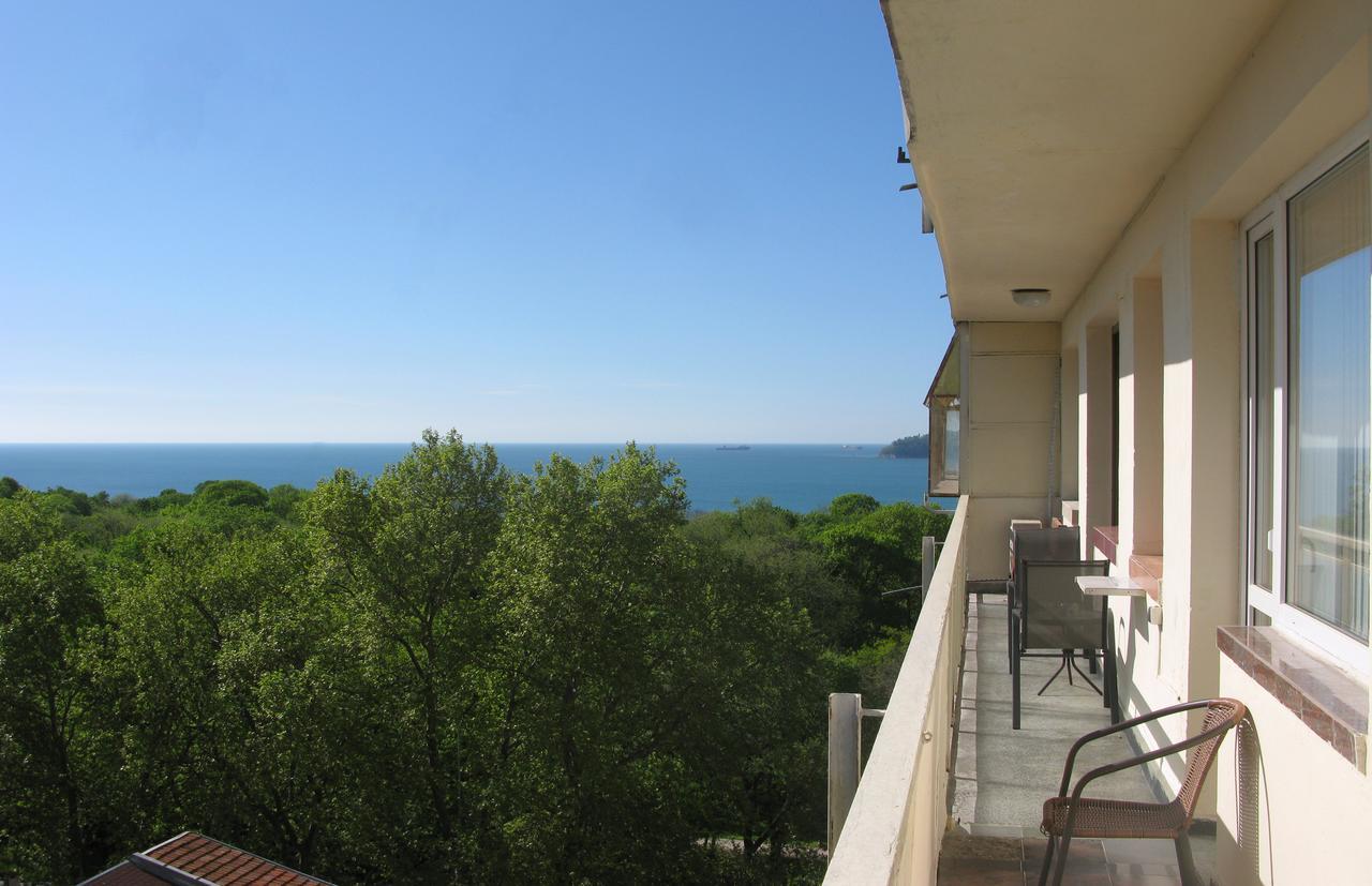 Apartment Melody Varna Esterno foto